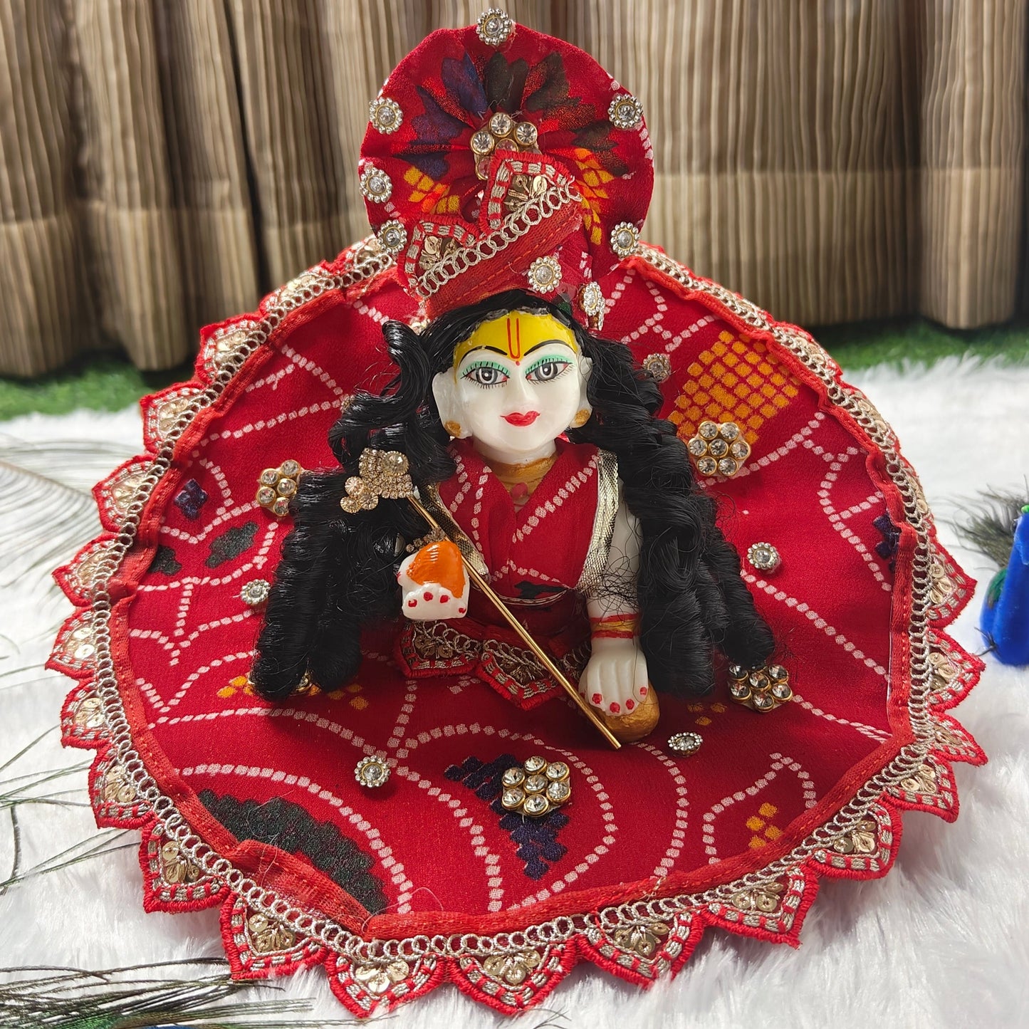 Traditional Red Bandhani Laddu Gopal Dress | Ethnic Poshak with Kundan Highlights & Matching Mukut